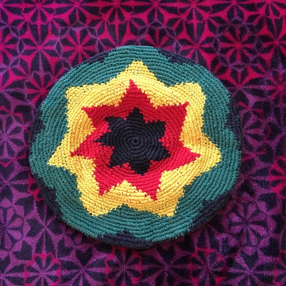 Macrame Rasta Beret - Picture 1 of 4